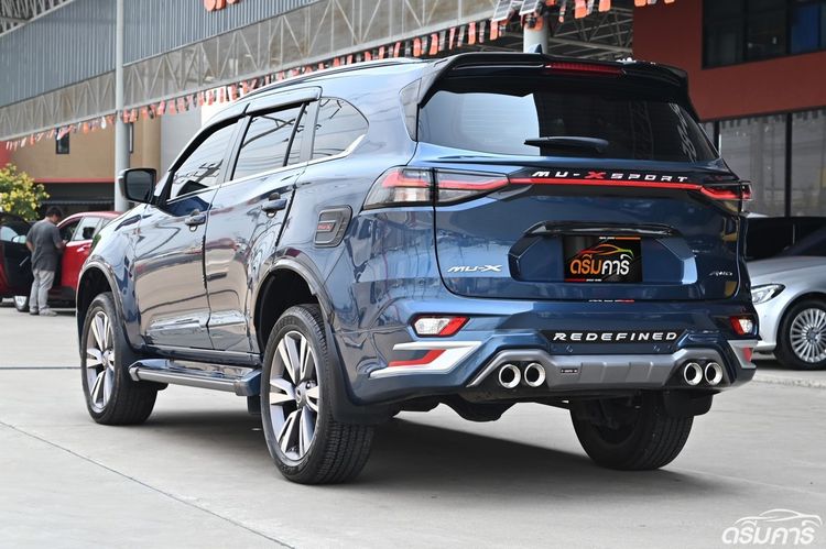 Isuzu MU-X 2023 3.0 Ultimate AT 4WD Utility-car ดีเซล ไม่ติดแก๊ส เกียร์อัตโนมัติ น้ำเงิน รูปที่ 3