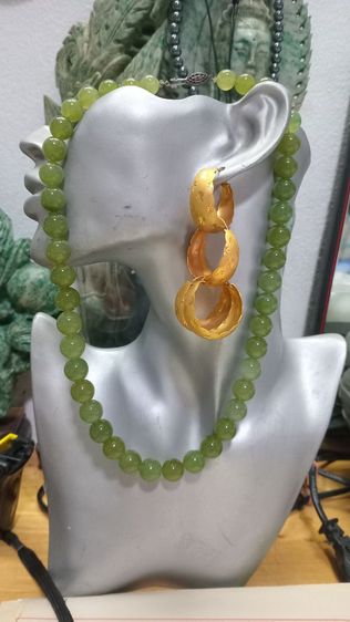 sale natural Burma green glass jadeites type A necklace  รูปที่ 5