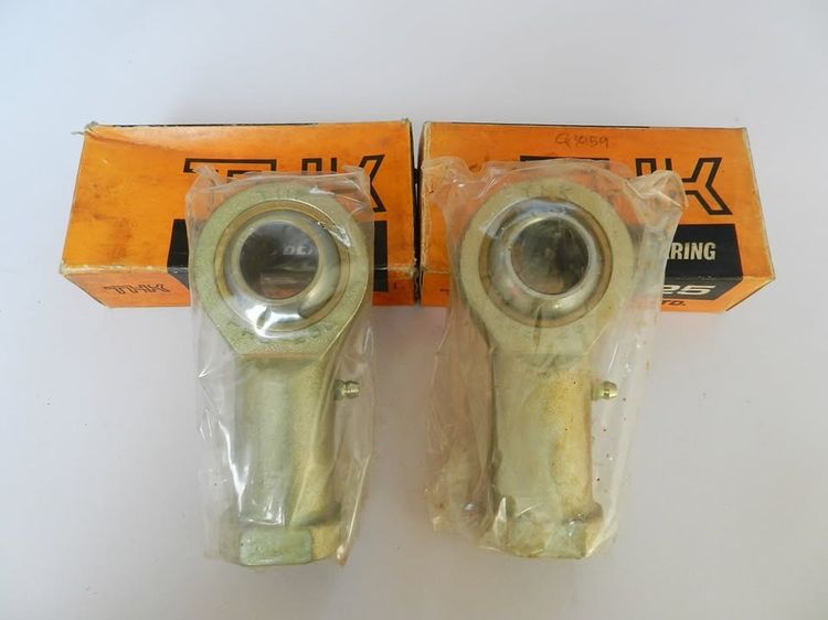 ลูกปืนตาเหลือก rod end bearing ยี่ห้อ THK รุ่น PHS-25 