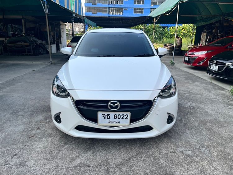 Mazda Mazda 2 2018 1.3 High Connect Sedan เบนซิน ไม่ติดแก๊ส เกียร์อัตโนมัติ ขาว รูปที่ 2