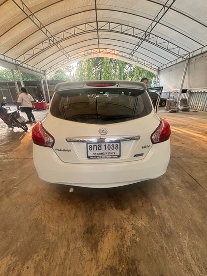 Nissan Pulsar 2014 1.8 V Sedan เบนซิน LPG เกียร์อัตโนมัติ ขาว รูปที่ 2