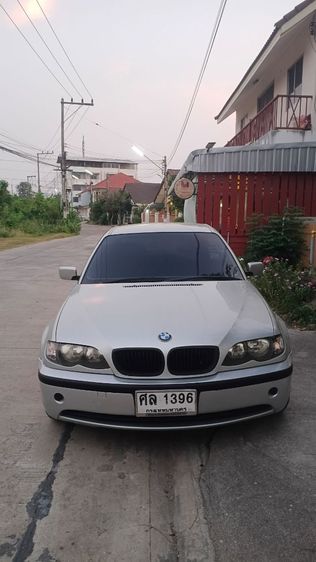 BMW Series 3 2004 318i Sedan เบนซิน เกียร์อัตโนมัติ เทา รูปที่ 3