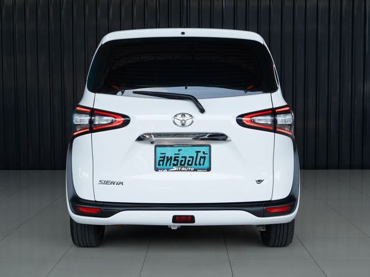 Toyota Sienta 2019 1.5 V Utility-car เบนซิน ไม่ติดแก๊ส เกียร์อัตโนมัติ ขาว รูปที่ 3