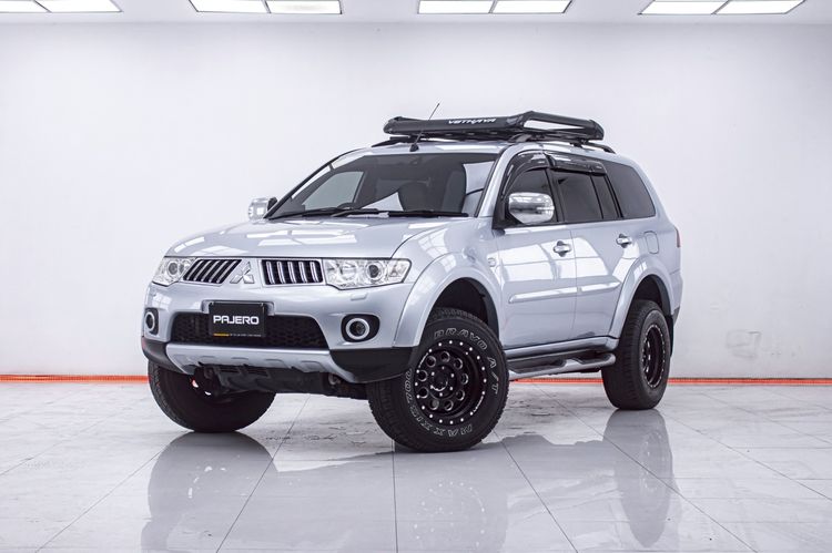 รถ Mitsubishi Pajero Sport 2.5 GT 4WD สี เทา
