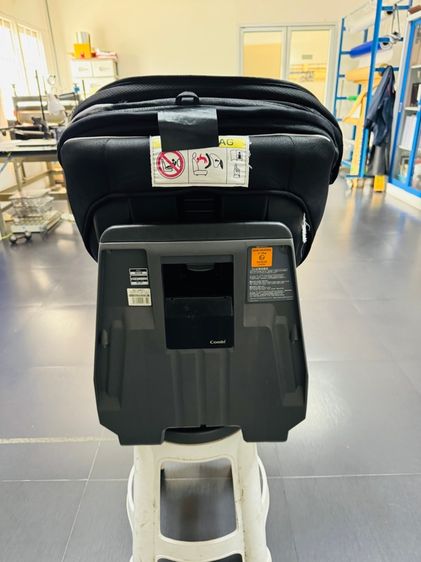 คาร์ซีทเด็ก Combi รุ่น Cradling 360 สีดำ,เทา รูปที่ 4