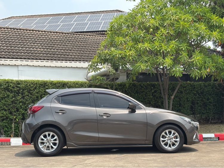 Mazda Mazda 2 2016 1.3 High Connect Sedan เบนซิน ไม่ติดแก๊ส เกียร์อัตโนมัติ น้ำตาล รูปที่ 4