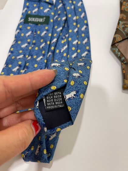 🔥Sale 299🔥เนคไทผ้าไหม แบรนด์ Souleiado Made in Italy ของแท้ ซื้อจากฝรั่งเศส 4000 มือ 2 สภาพยังดี ใส่หล่อเท่ห์กรุบกริบ ได้แบรนด์หรูๆไปใส่ ร รูปที่ 5
