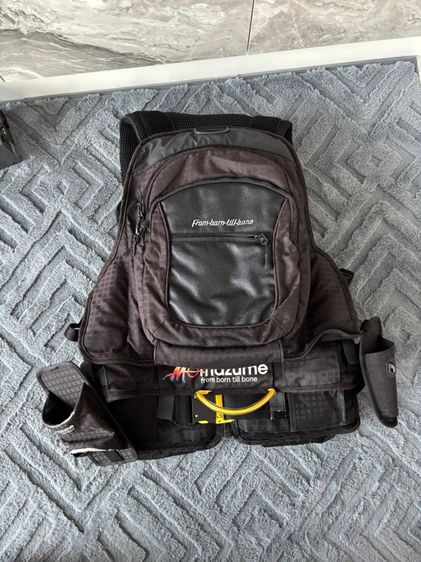 เสื้อชูชีพนักตกปลา