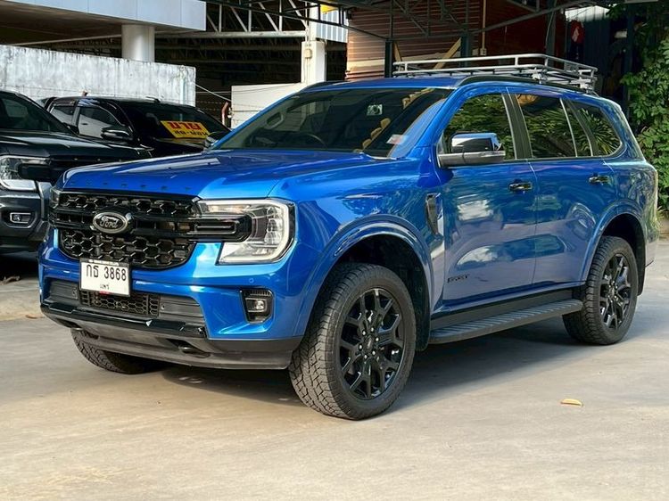 รถ Ford Everest 2.0 Turbo Sport สี น้ำเงิน