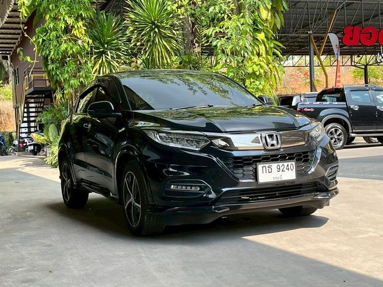 Honda HR-V 2019 1.8 RS Utility-car เบนซิน ไม่ติดแก๊ส เกียร์อัตโนมัติ ดำ รูปที่ 3