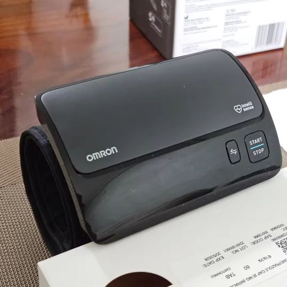 OMRON เครื่องวัดความดันโลหิตอัตโนมัติ รุ่น HEM-7600T Blood Pressure Monitor รูปที่ 2