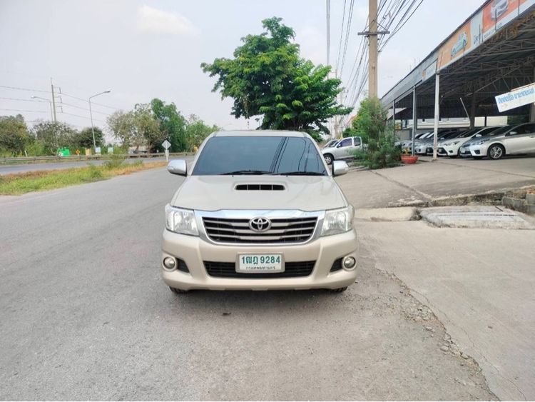 รถ Toyota Hilux Vigo Champ Smart Cab 2.5 G สี น้ำตาล