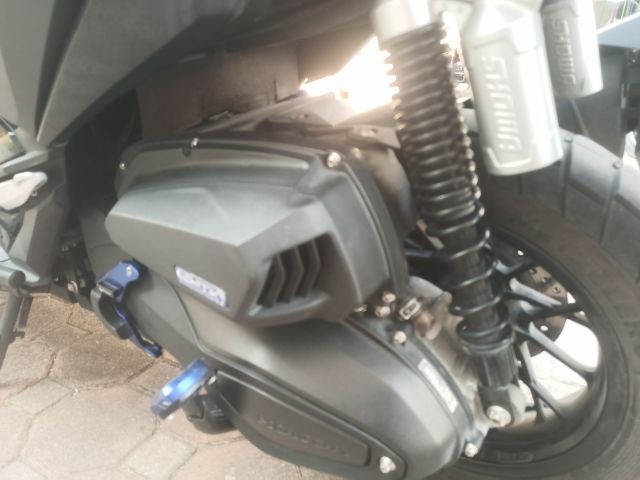 Adv 350 Rs รุ่นปี2023 เลขไมล์76xx ของแต่งค่อนข้างครบ รูปที่ 6