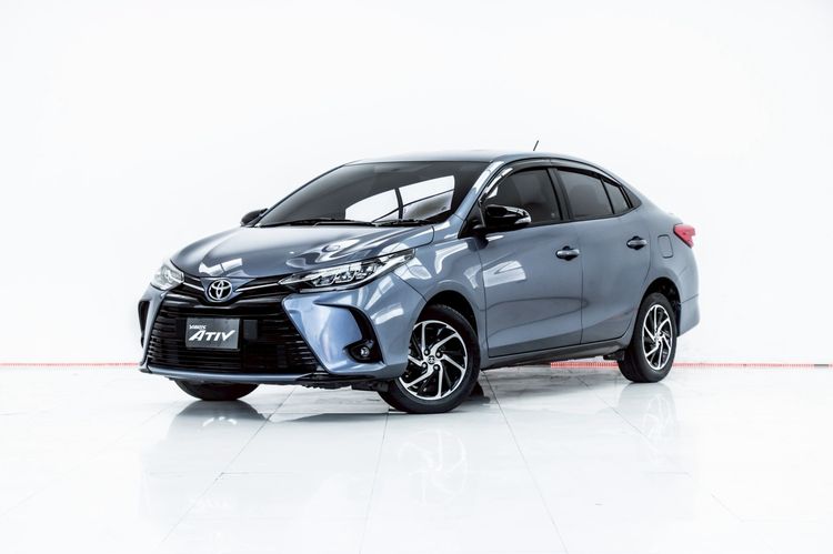 รถ Toyota Yaris ATIV 1.2 Sport สี น้ำเงิน