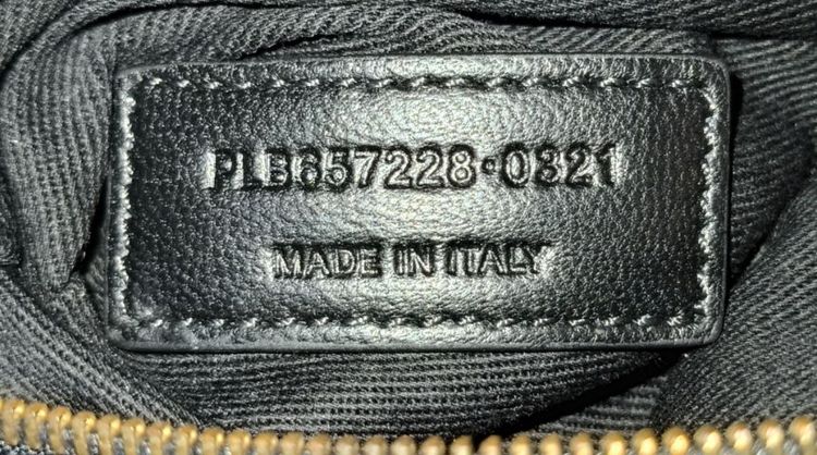 กระเป๋า SAINT LAURENT LE 5 A 7 SHOULDER BAG IN SMOOTH LEATHER
 รูปที่ 17