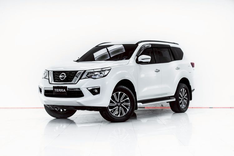 Nissan Terra 2019 2.3 VL Utility-car ดีเซล ไม่ติดแก๊ส เกียร์อัตโนมัติ ขาว
