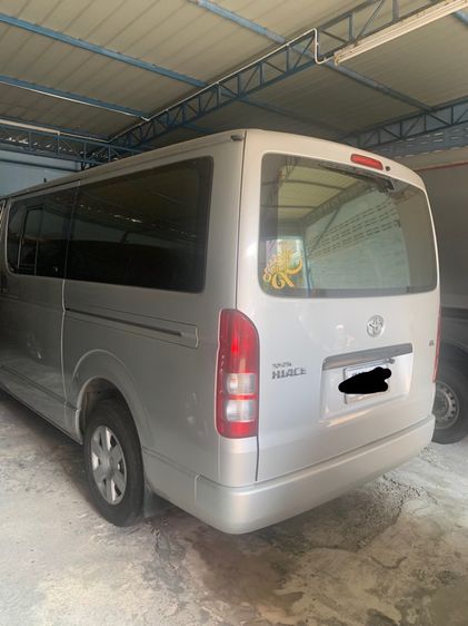 Toyota Hiace 2012 2.5 Van ดีเซล ไม่ติดแก๊ส เกียร์ธรรมดา บรอนซ์เงิน รูปที่ 2