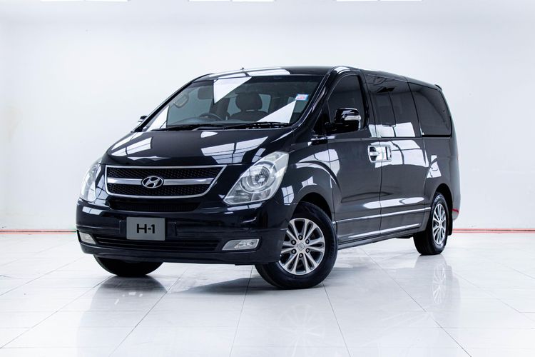 รถ Hyundai H-1  2.5 Deluxe สี ดำ