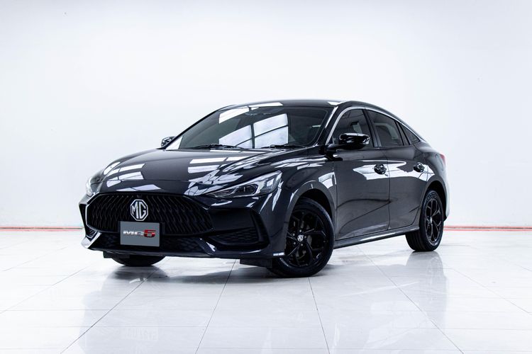 รถ MG MG5 1.5 D สี ดำ