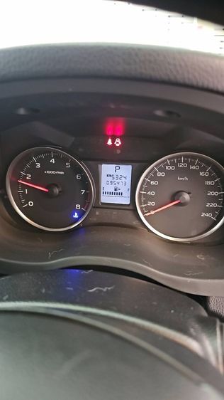 รถ Subaru XV 2.0 XV 4WD สี ขาว