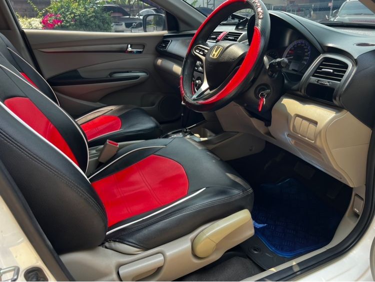 Honda City 2013 1.5 V Sedan เบนซิน ไม่ติดแก๊ส เกียร์อัตโนมัติ ขาว รูปที่ 3