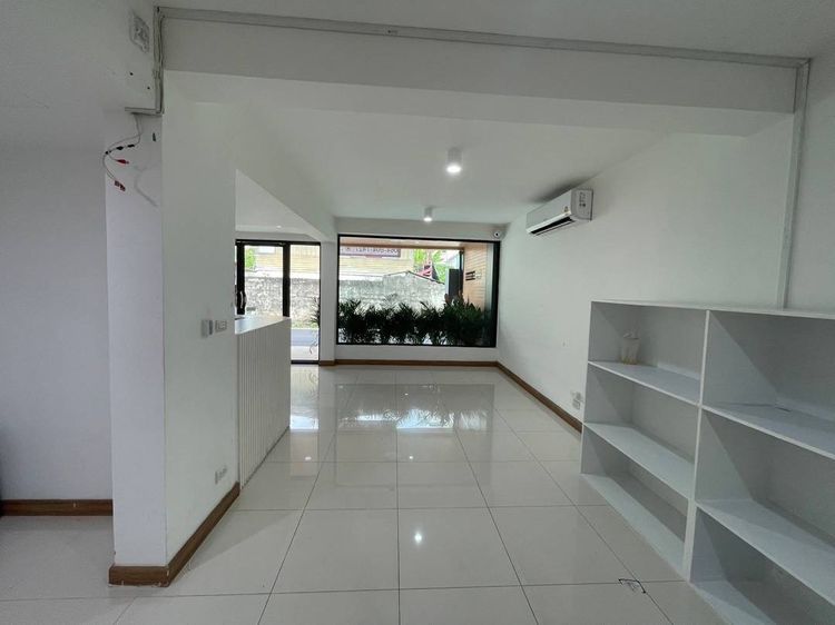 ออฟฟิศลาดพร้าว 64 รูปที่ 3