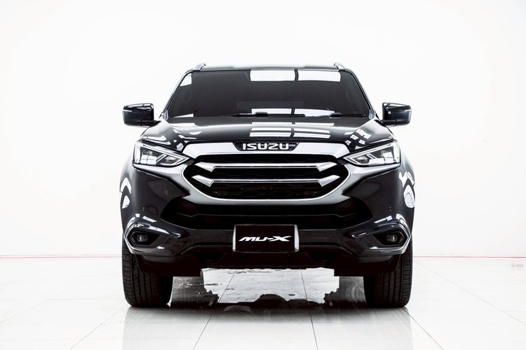 Isuzu MU-X 2022 3.0 Ultimate AT 2WD Utility-car ดีเซล ไม่ติดแก๊ส เกียร์อัตโนมัติ ดำ รูปที่ 4