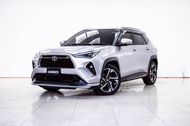 รถ Toyota Yaris Cross 1.5 HEV Premium Luxury สี เทา