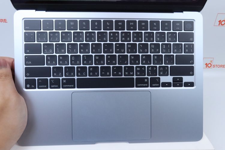 MacBook Air M5 13" 16.1TB  รูปที่ 3