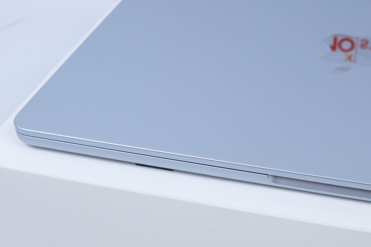 MacBook Air M5 13" 16.1TB  รูปที่ 6