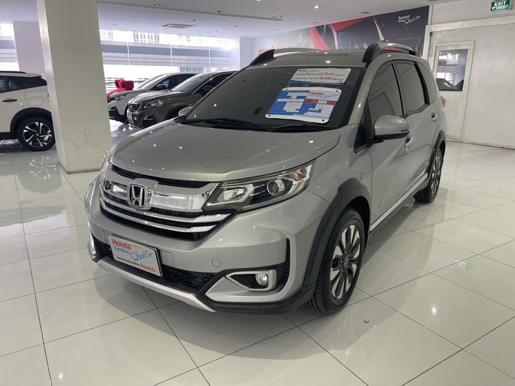 รถ Honda BR-V 1.5 SV สี บรอนซ์เงิน