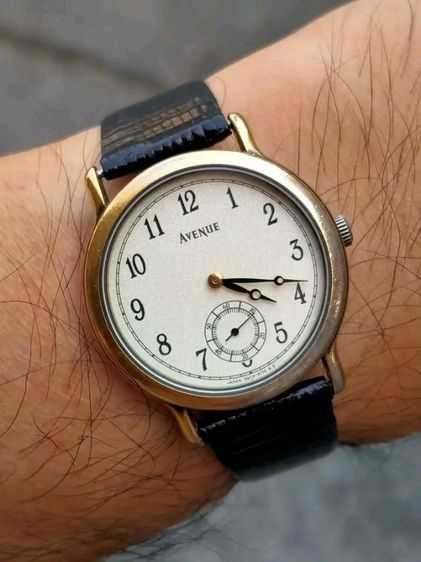 นาฬิกา Seiko Avenue 2เข็มครึ่ง ถ่าน 
สภาพดี เดินดี ใช้งานปกติ รูปที่ 8