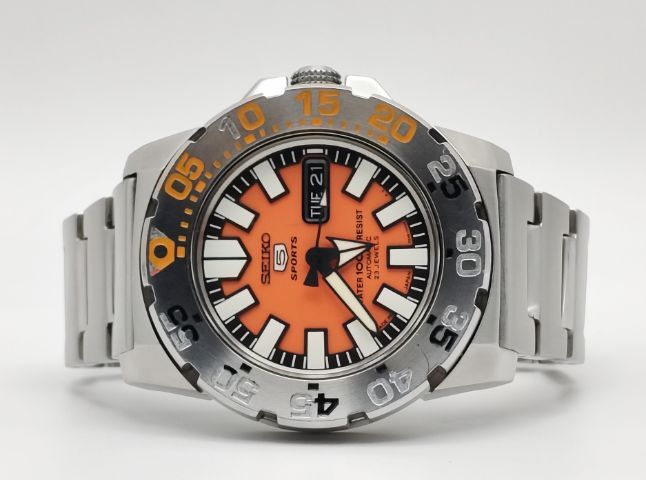 Seiko 5 Sports Mini Monster Gen1 SNZF49K1 รูปที่ 16