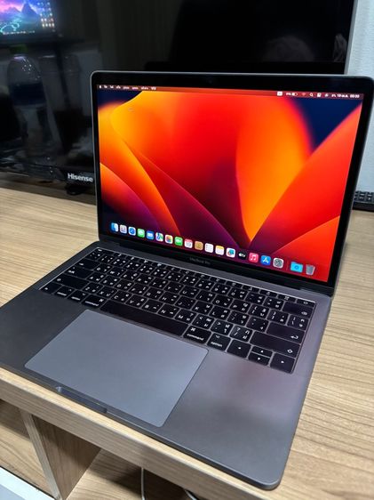 Macbook Pro 2017 รูปที่ 2