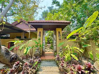 บ้านคลาสสิคเชียงใหม่สไตล์รีสอร์ท ทำน้ำล้อม ใกล้เมือง ใกล้สนามบิน