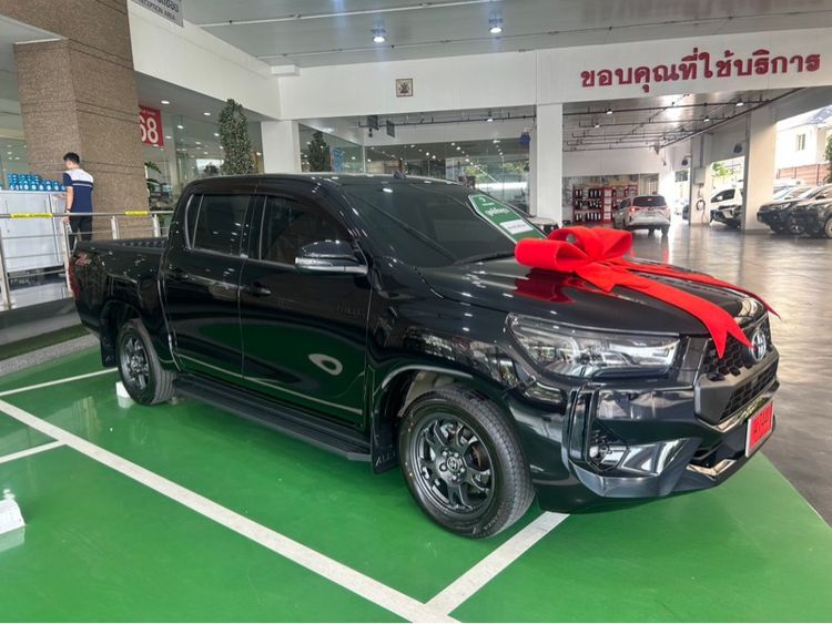 Toyota Hilux Revo 2024 2.4 Z Edition Mid ดีเซล เกียร์อัตโนมัติ ดำ รูปที่ 4