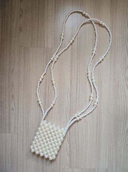 พร้อมส่ง กระเป๋าลูกปัดสีมุก สายคู่ Crossbody  รูปที่ 3
