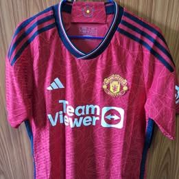 เสื้อเจอร์ซีย์ Adidas ผู้ชาย แดง Manchester United 2023-2024 Authentic Jersey ชุดเพลยเยอร์ สภาพกริ๊บ ราคาดีจ้า ใส่แค่ 2 ครั้ง