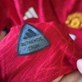 Manchester United 2023-2024 Authentic Jersey ชุดเพลยเยอร์ สภาพกริ๊บ ราคาดีจ้า ใส่แค่ 2 ครั้ง รูปที่ 6