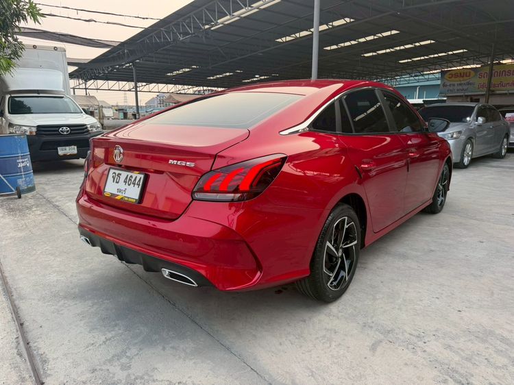 MG MG5 2022 1.5 D+ Sedan เบนซิน ไม่ติดแก๊ส เกียร์อัตโนมัติ แดง รูปที่ 4
