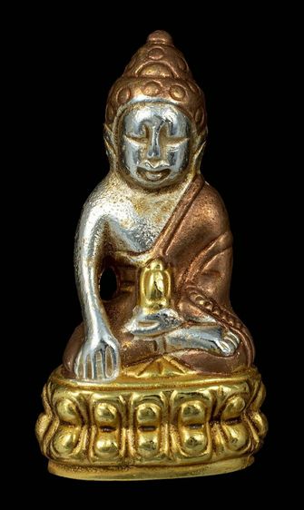 พระกริ่งปวเรศ