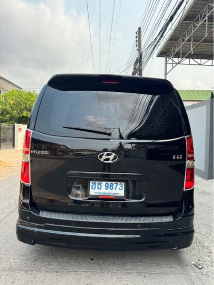 Hyundai H-1  2010 2.5 Deluxe Utility-car ดีเซล ไม่ติดแก๊ส เกียร์อัตโนมัติ ดำ รูปที่ 3