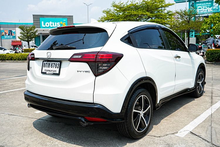 Honda HR-V 2019 1.8 RS Utility-car เบนซิน ไม่ติดแก๊ส เกียร์อัตโนมัติ ขาว รูปที่ 4