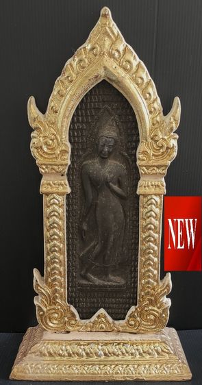 พระลีลากำแพงห้าร้อย วัดพระศรีรัตนมหาธาตุ 