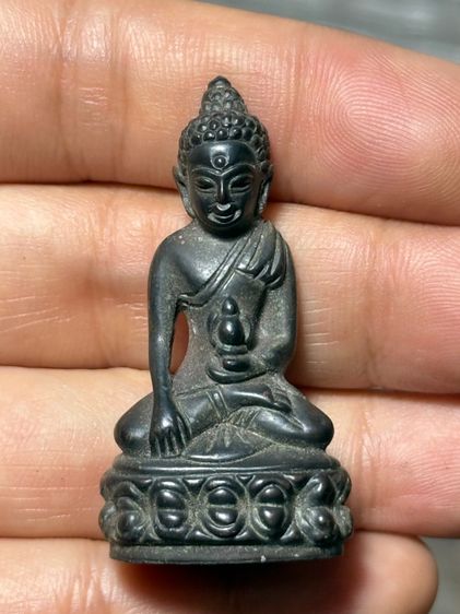 พระสะสมเก่า