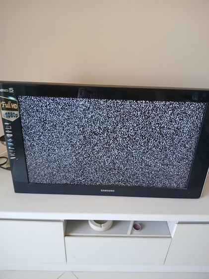Samsung 32" Full HD TV (LA32B530) – Perfect Condition รูปที่ 5