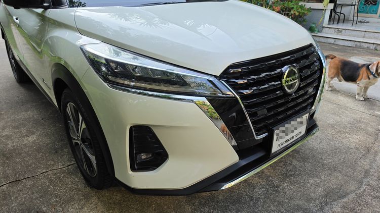 รถ Nissan Kicks 1.2 VL สี ขาว