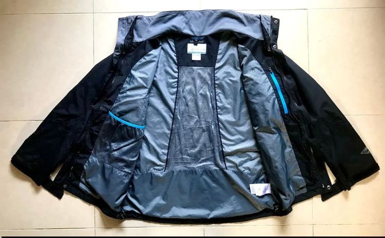 แจ็คเก็ต Columbia Waterproof,Breathable แท้มือสอง รูปที่ 2