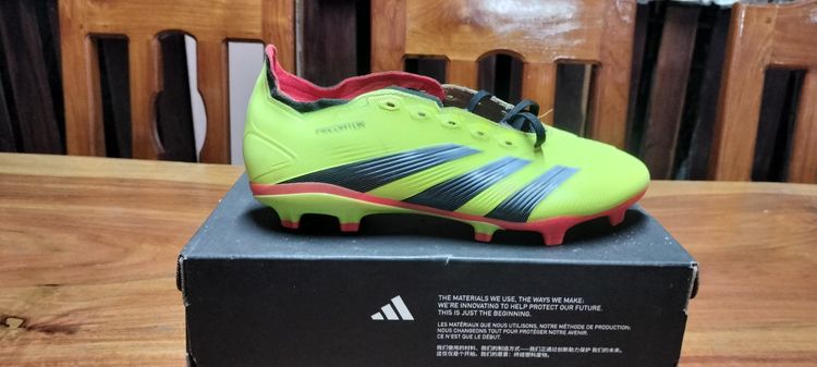 รองเท้าสตั๊ด Adidas Predator สีเหลืองมะนาว (Solar Yellow) ไซส์ 39 รูปที่ 12
