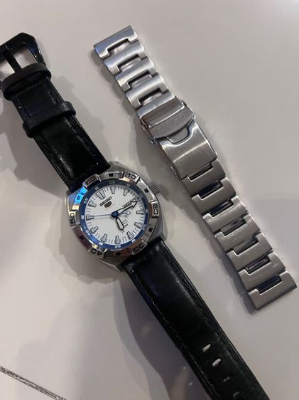 seiko  snow new5 สายเหล็ก พร้อมสายหนัง รูปที่ 5